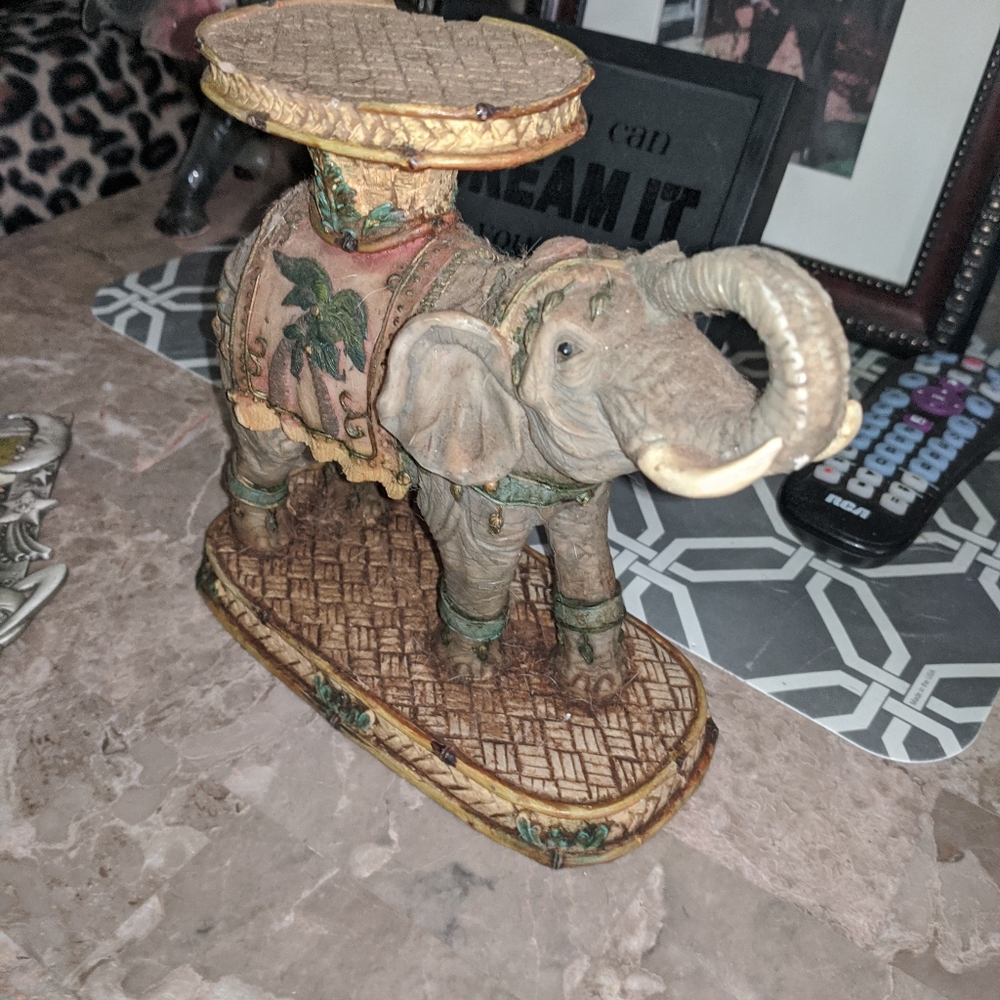 Elephants - Picture 5 of 15